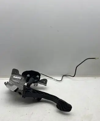 Renault Megane IV Clutch pedal 465038211R 306103690R