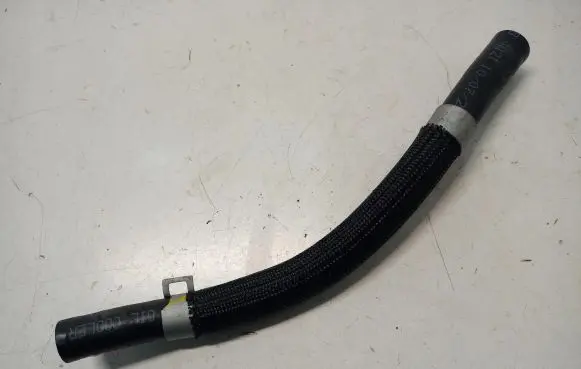 Hyundai i30 Engine coolant pipe/hose
