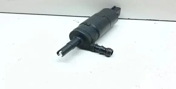 BMW X5 E53 Headlight washer pump 8377430