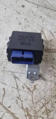 Peugeot 107 Day light relay 8264212050 0617004240