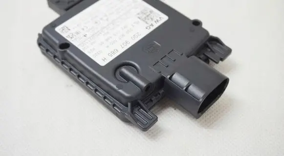 Volkswagen Touran III Distronic sensor radar 2Q0907685H