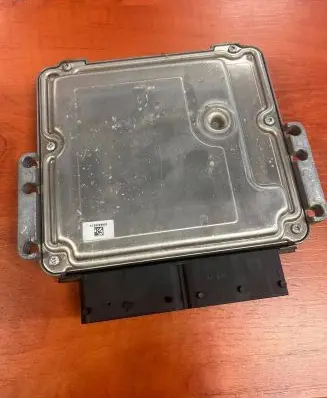 KIA Sportage Engine control unit/module 391152FGG5 0281032639