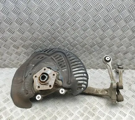 Audi RS6 C8 Front wheel hub 4K0407559D 4K0615311E