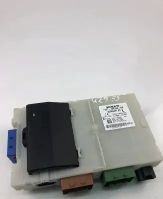 Volvo S80 Fuse module 30765877AC