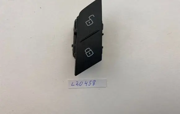 BMW 2 F44 Central locking switch button 6820925