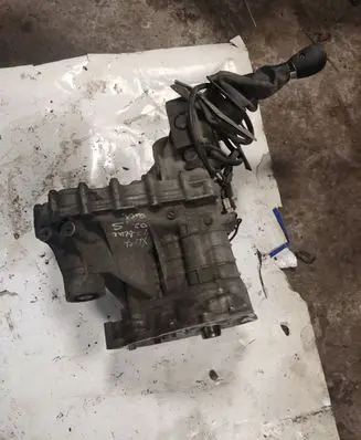 Suzuki XL7 I Gearbox transfer box case 