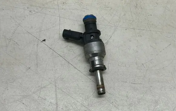 Fuel injector