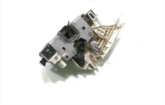 Mercedes-Benz Sprinter W906 Front door lock A9067201835