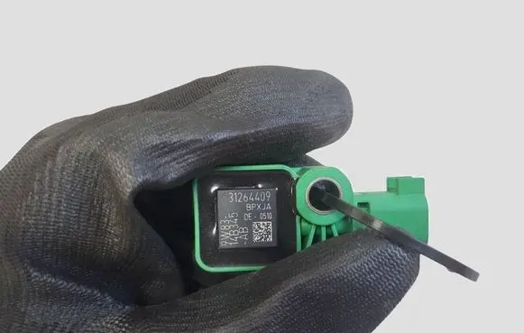 Volvo XC60 Airbag deployment crash/impact sensor 31264409