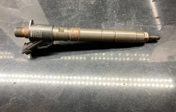 Volvo XC60 Fuel injector