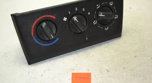 Opel Vectra B Climate control unit 86323