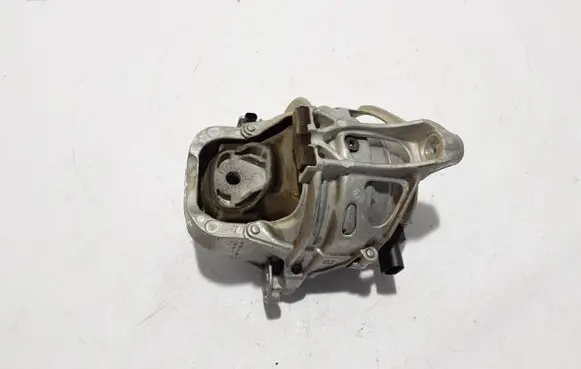 Audi A6 S6 C8 4K Engine mount bracket 4M0199256BK