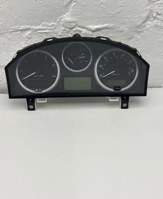 Land Rover Range Rover Sport L320 Speedometer (instrument cluster) YAC502560 010624944002PA 8H3210849PA