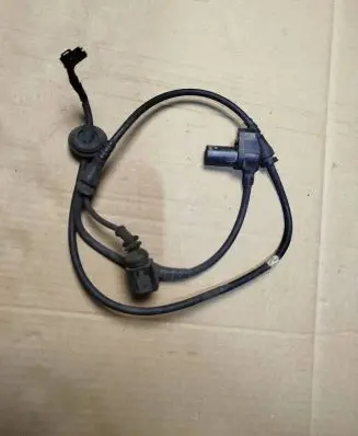 Audi A4 S4 B7 8E 8H ABS brake wheel speed sensor 8E0927803B