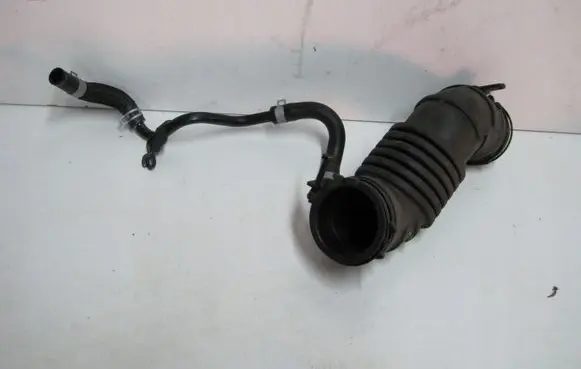 Hyundai H-1, Starex, Satellite Air intake duct part 28130Q0050