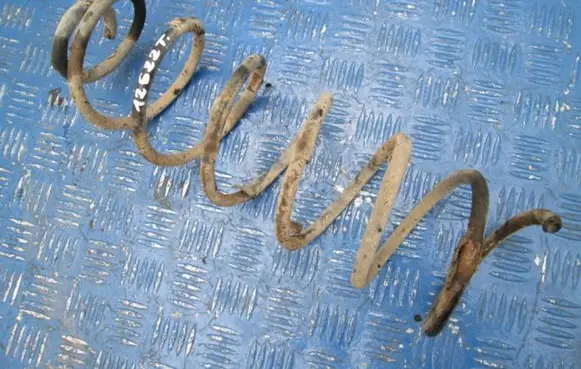 Opel Vectra A Rear coil spring