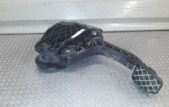 Audi A3 S3 8P Clutch pedal 1K1721059BD