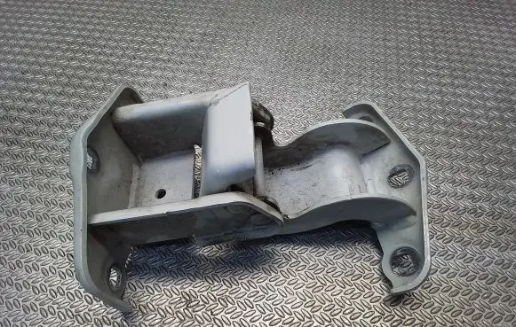 Renault Trafic III (X82) Rear door upper hinge 904006707R