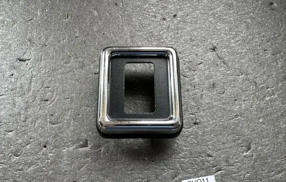 Mitsubishi Pajero Rear door window switch trim MB229740
