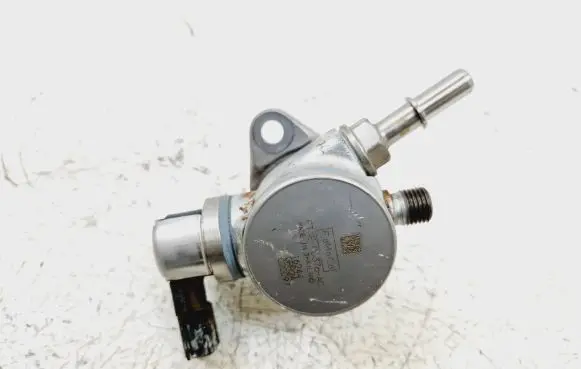 Ford Fusion II Fuel injection high pressure pump FT4E9D376 FT4E9D376AC GRR2A