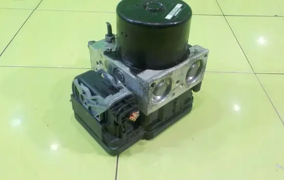 Opel Combo D ABS Pump 00052026358