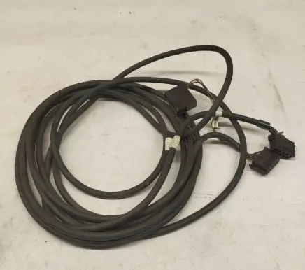 Mercedes-Benz E W124 Other wiring loom CD-Wechsler Leoni 2025453728