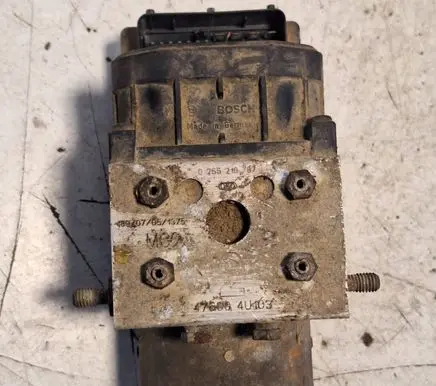 Nissan Almera Tino ABS Pump 0265216787 476004U103