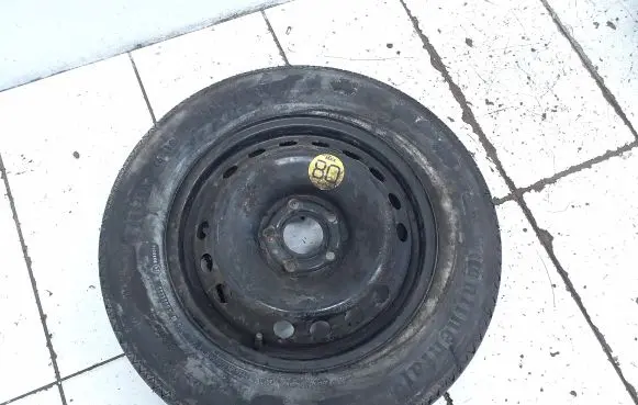 Nissan Qashqai R16 spare wheel 40300JD077