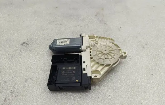 Volkswagen PASSAT B6 Front door window regulator motor 1K0959793L F005S00294 974627102
