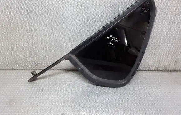 Opel Frontera B Rear vent window glass 