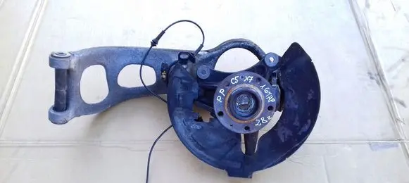 Citroen C5 Front wheel hub spindle knuckle