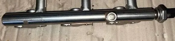 Peugeot 206 Fuel main line pipe 9830132980T