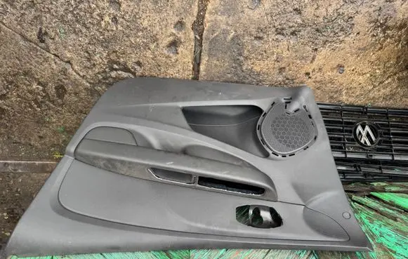 Renault Clio IV Front door card panel trim 809009049r