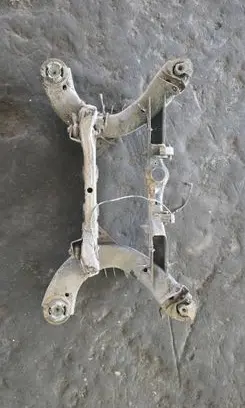 Chrysler 300 - 300C Rear subframe 08041210