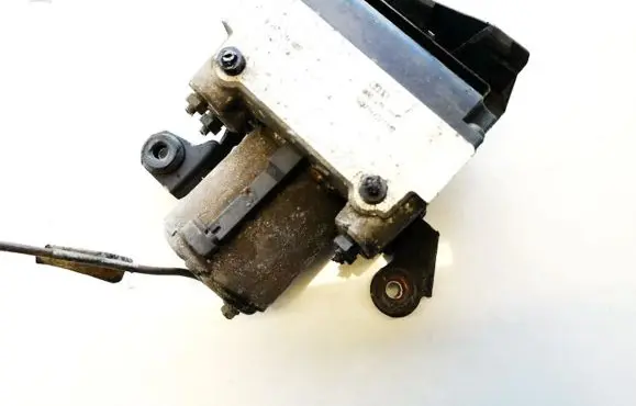Audi A4 S4 B5 8D ABS Pump 8D0614111 0265214002