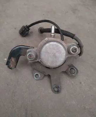 Opel Mokka Vacuum pump 95073598