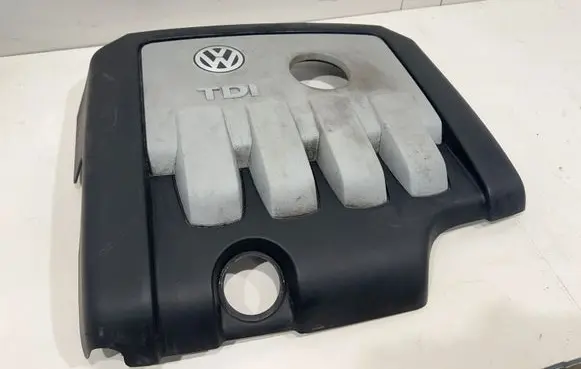 Volkswagen Golf V Engine cover (trim) Pa6GF10m20