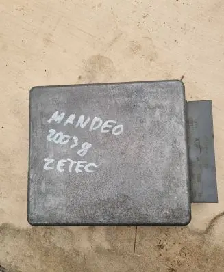 Ford Mondeo Mk III Engine control unit/module 3S7112A650PA QADPX4B3MB4F