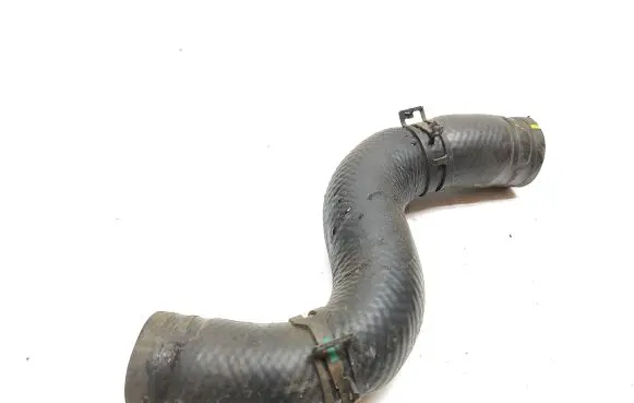 Toyota Land Cruiser (J150) Engine coolant pipe/hose