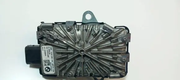 BMW 3 G20 G21 Transfer box differential control unit 9469023