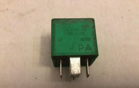Ford Fiesta Other relay 93BG13A025A1B V23136A1X32
