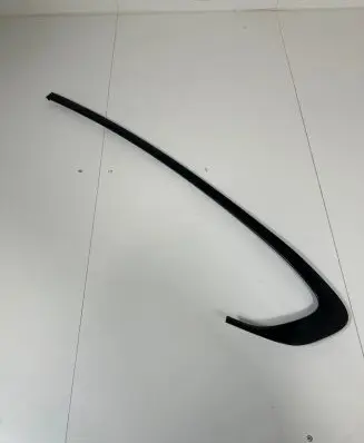 Toyota C-HR I Door glass trim 