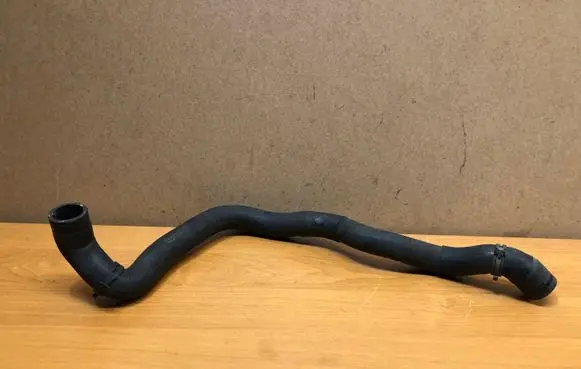 Volkswagen PASSAT B6 Engine coolant pipe/hose 1K0122051AM 1K0122051