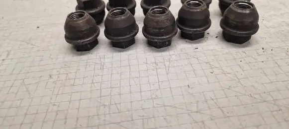 Ford Transit Custom Nuts/bolts 