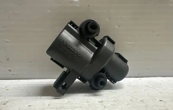 Volvo XC90 Glove box lock 31442895