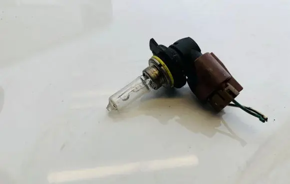 Toyota Yaris Rear tail light bulb 