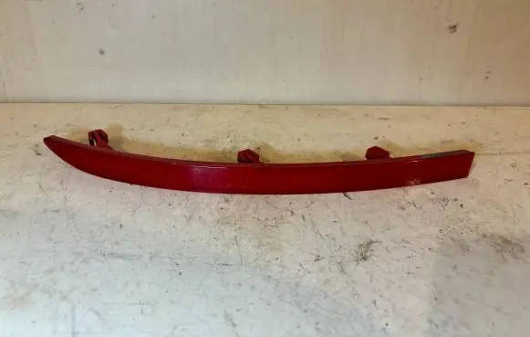 Rear tail light reflector