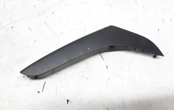 Volkswagen PASSAT B6 Rear door handle trim 3C4867371A