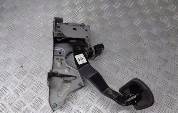 Renault Koleos II Pedal assembly 46501-JY40B