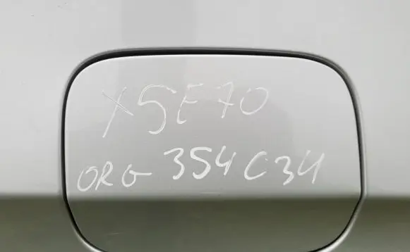 BMW X5 E70 Fuel tank cap trim 